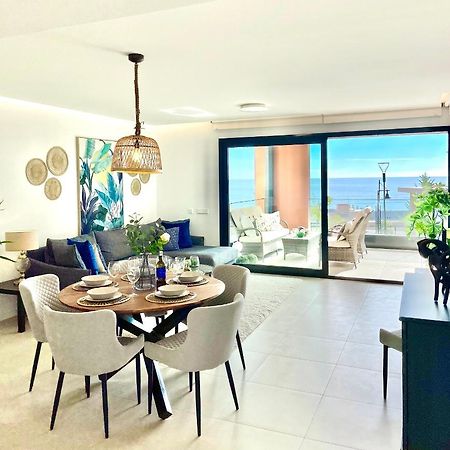 Luxury 3 Bedroom Apartment 300M From The Beach Fuengirola Eksteriør billede