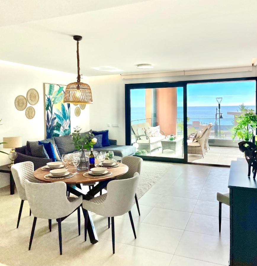Luxury 3 Bedroom Apartment 300M From The Beach Fuengirola Eksteriør billede